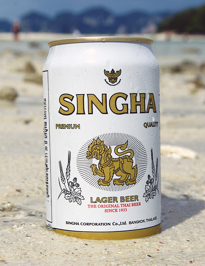 Thajské pivo Singha a Chang